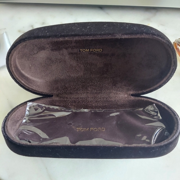 Tom Ford Sunglasses - Picture 5 of 12